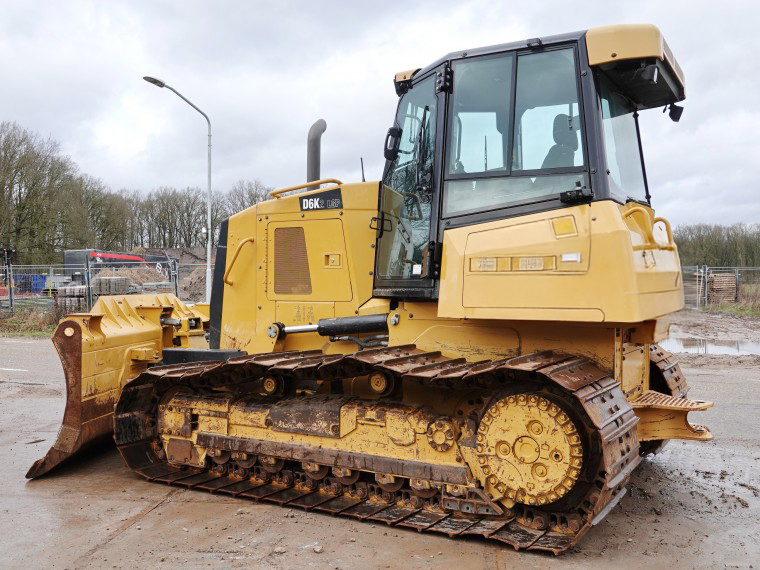 d6k2 bulldozer CAT