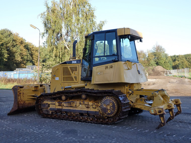 D6K bulldozer CAT
