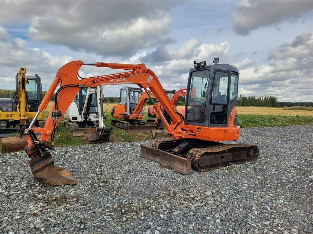 Miniexcavadora hitachi ex50u
