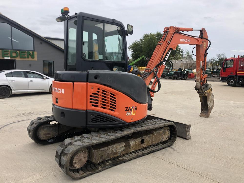 miniexcavadora hitachi zx50u-3