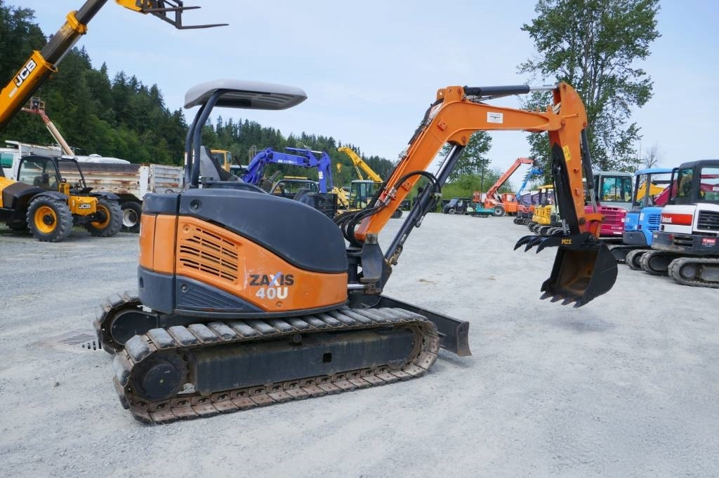 miniexcavadora hitachi zx40u-3