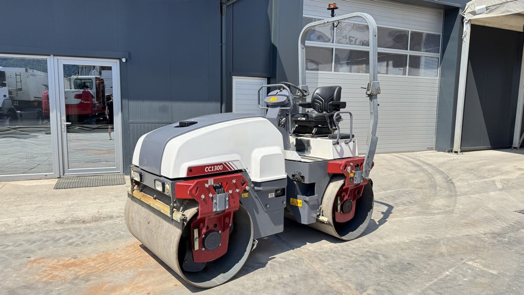 CC1300 VI compactador Dynapac