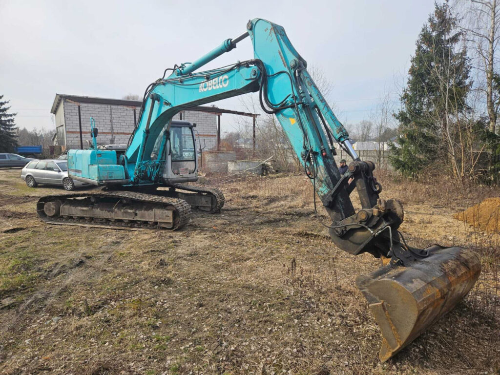 EXCAVADORA kobelco SK330-6