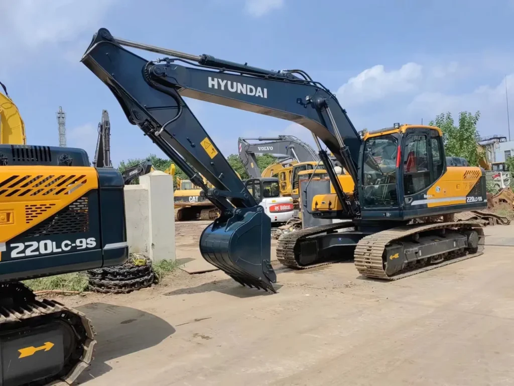 Excavadora hyundai R220LC-HX