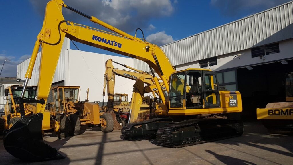 Excavadora PC220LC-8 komatsu