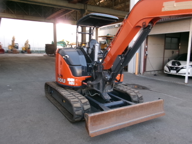 Maquinaria pesada usada ZX50U-5B SN X1025 (1)