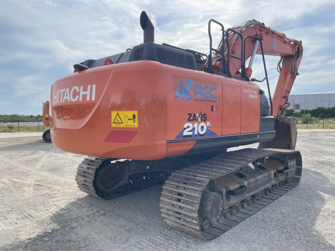 Maquinaria pesada usada Excavadora HItachi ZX210K-6 SN X00902 (1)