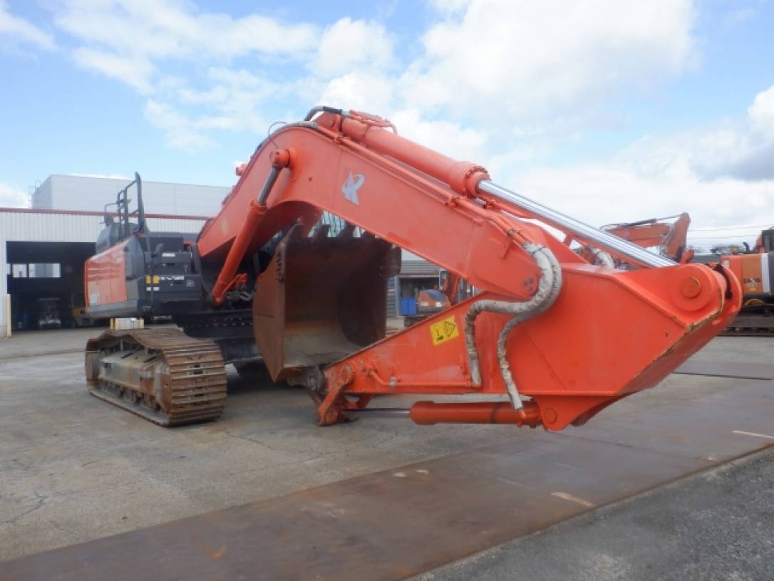 Maquinaria pesada usada Excavadora Hitachi ZX350LCK-6 SN X0337 (1)