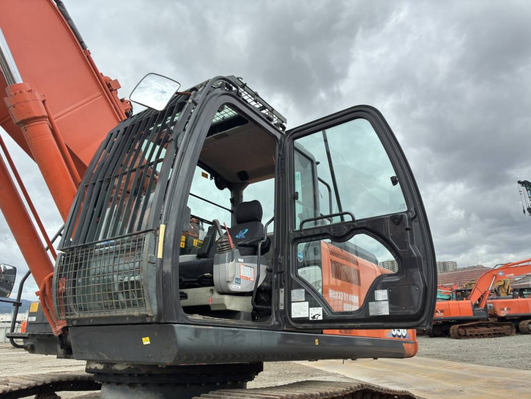 Maquinaria pesada usada excavadora Hitachi ZX350K-6 SN X0351 (1)