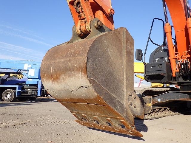 Excavadora HITACHI ZX120-5 SN X09199