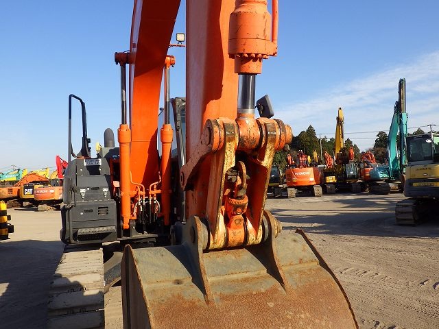 Excavadora HITACHI ZX120-5 SN X09199