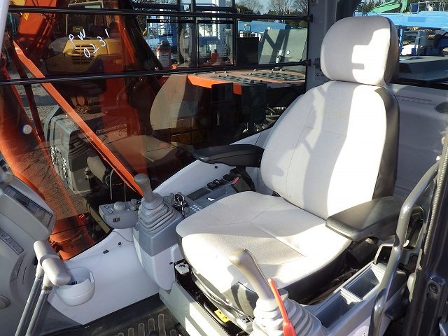Excavadora HITACHI ZX120-5 SN X09199