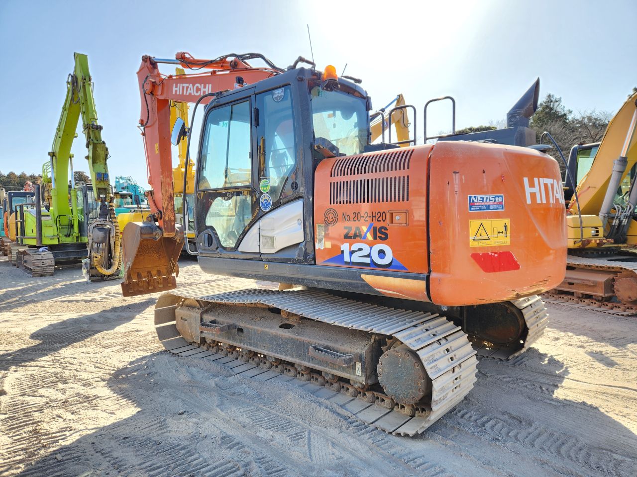 EXCAVADORA HITACHI ZX120-6 SN X11242