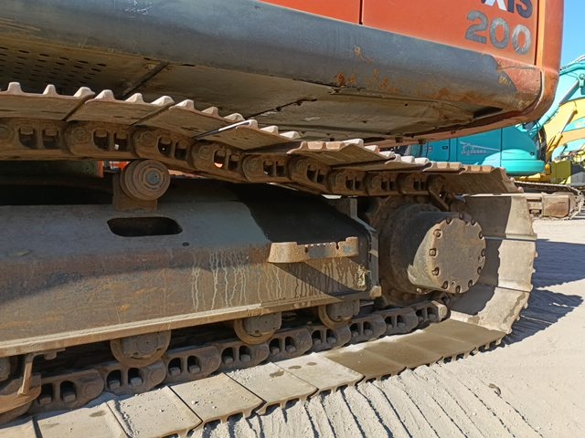 EXCAVADORA HITACHI ZX200-5B SN X03466
