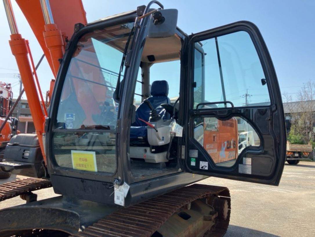 EXCAVADORA HITACHI ZX200X-5B SN X05517