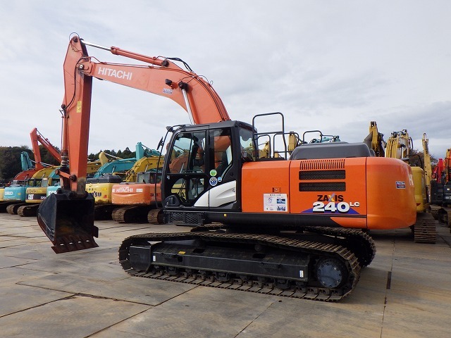Excavadora HITACHI ZX240LC-6 SN X0111