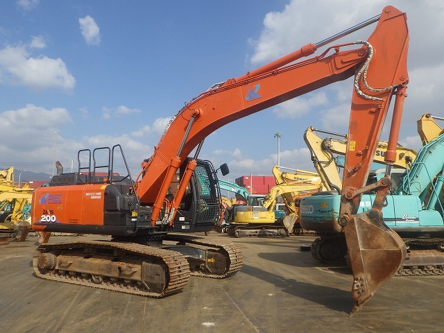 EXCAVADORA HITACHI ZX200-6 SN X09606