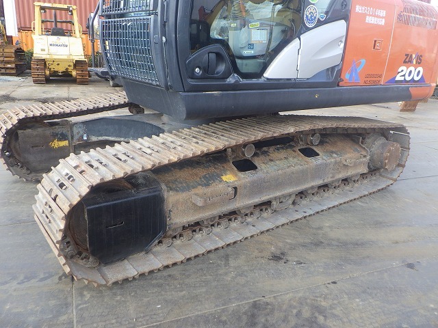 EXCAVADORA HITACHI ZX200-6 SN X09606