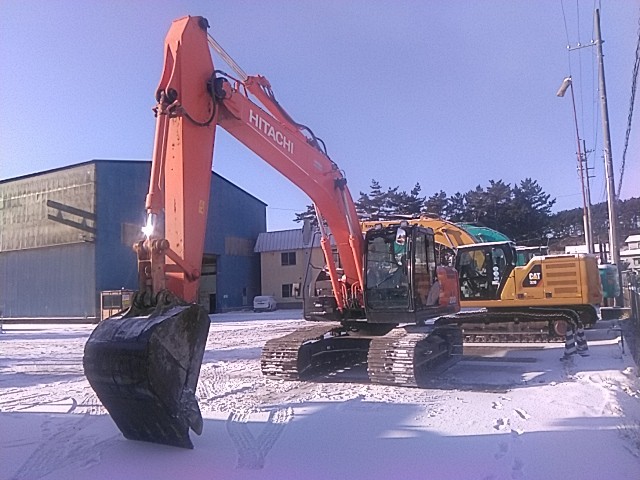 EXCAVADORA HITACHI ZX200-6 SN X02880