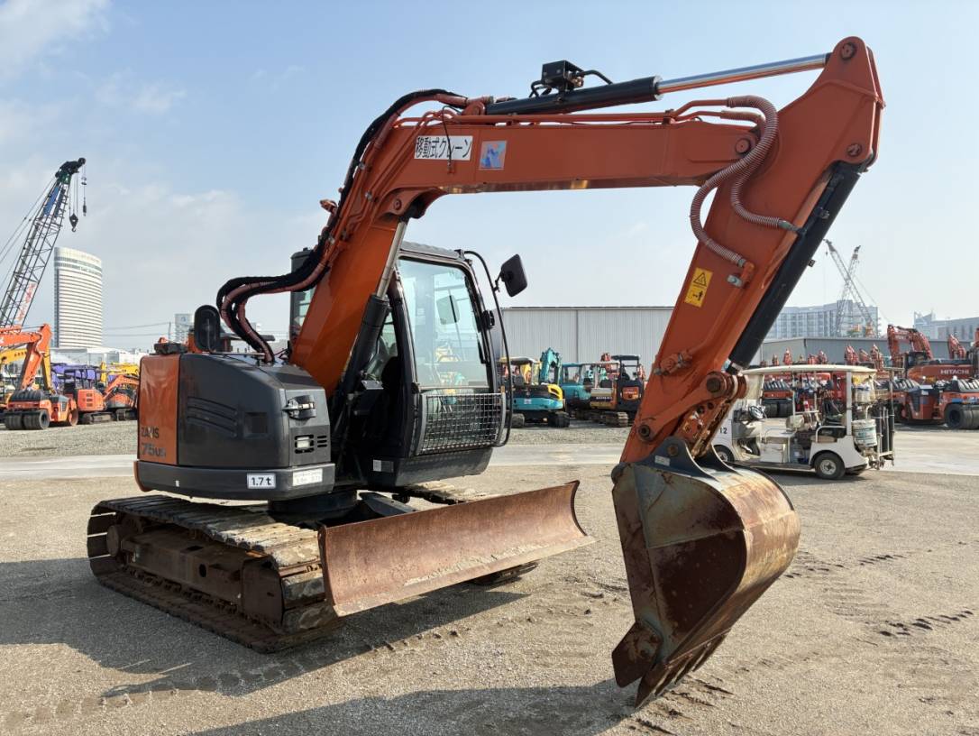 EXCAVADORA HITACHI ZX75US-5B SN X6327