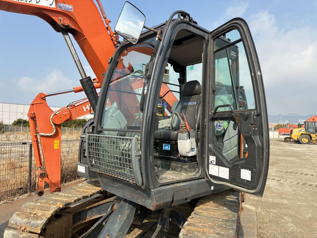 EXCAVADORA HITACHI ZX75US-5B SN X6327