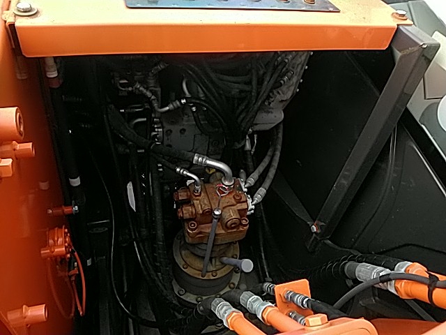 EXCAVADORA HITACHI ZX120-6 SN X05235