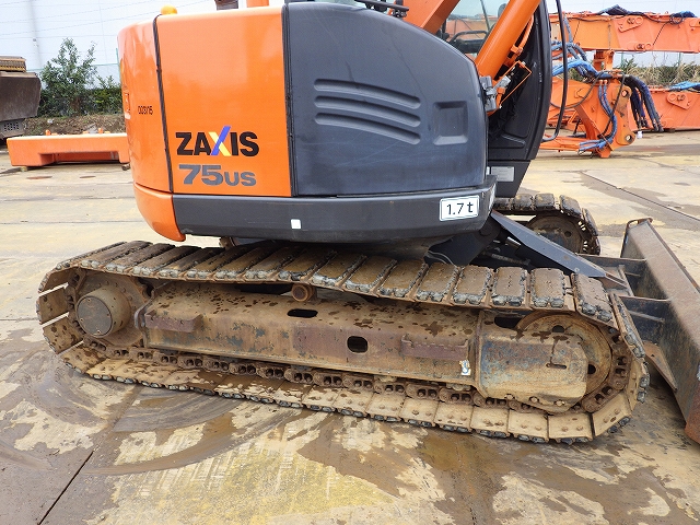 EXCAVADORA HITACHI ZX75US-5B X3665