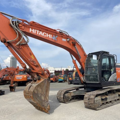 Maquinaria pesada usada Excavadora HItachi ZX210K-6 SN X00902 (1)