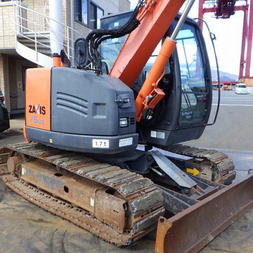 EXCAVADORA HITACHI ZX75US-5B SN X0550