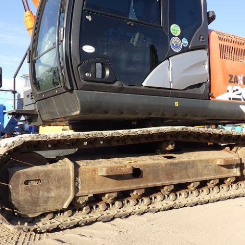 Excavadora HITACHI ZX120-5 SN X09199 (26)