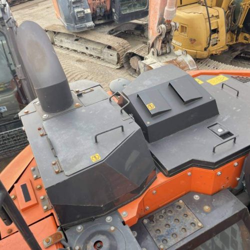 Excavadora HITACHI ZX135US-6 SN X04022