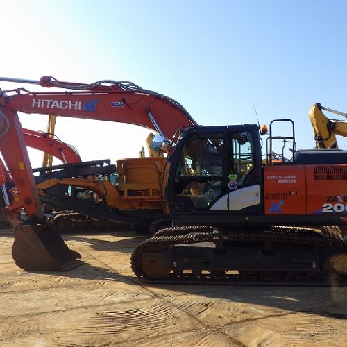 Excavadora HITACHI ZX200-6 SN X07147