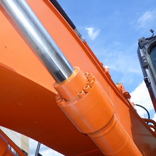 Excavadora HITACHI ZX200-6 SN X12792