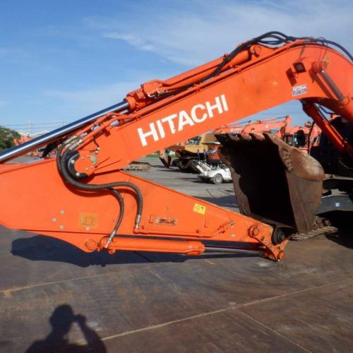 EXCAVADORA HITACHI ZX200-6 SN X08572