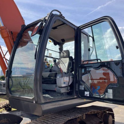 EXCAVADORA HITACHI ZX200-6 SN X11115