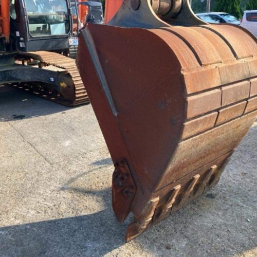 EXCAVADORA HITACHI ZX200X-5B SN X06710