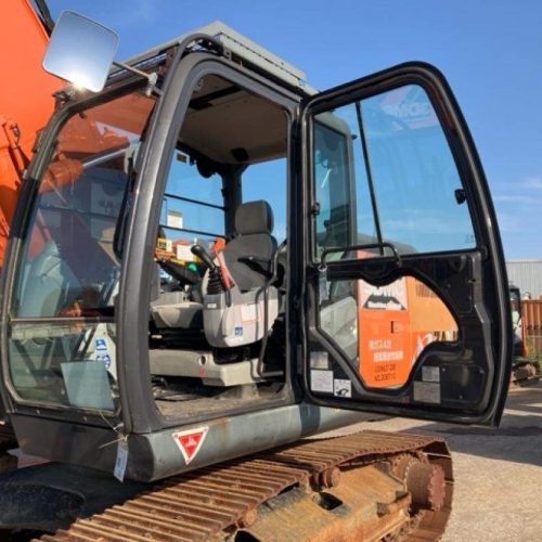 EXCAVADORA HITACHI ZX200X-5B SN X06710