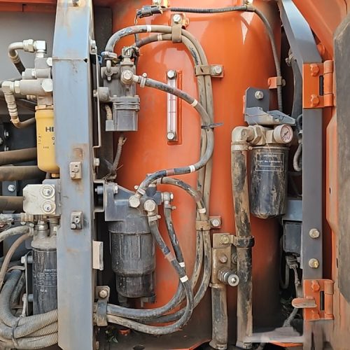 Excavadora HITACHI ZX210LC-6 SN X07205