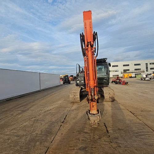 Excavadora HITACHI ZX210LC-6 SN X07205