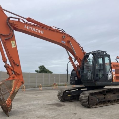 Excavadora HITACHI ZX225USRK-5B SN X01552