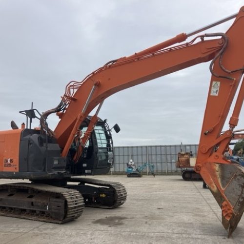 Excavadora HITACHI ZX225USRK-5B SN X01552