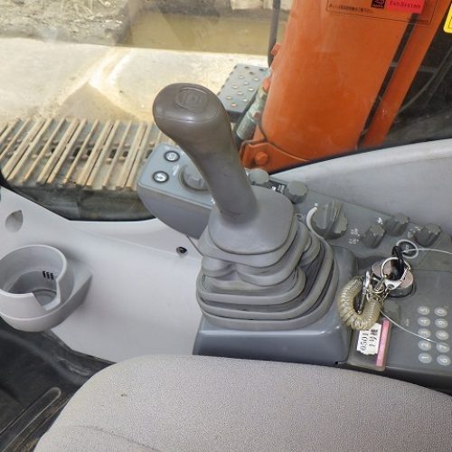 Excavadora HITACHI ZX240LC-6 SN X0111