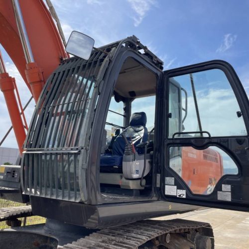 Maquinaria pesada usada Excavadora HItachi ZX210K-6 SN X00902 (1)