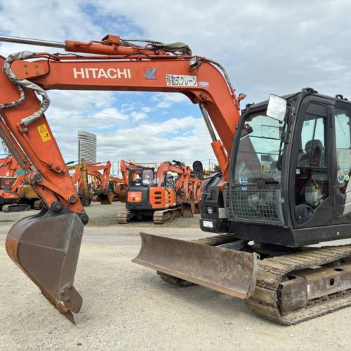 Maquinaria pesada usada Excavadora HItachi ZX75US-5B SN X2470 (1)