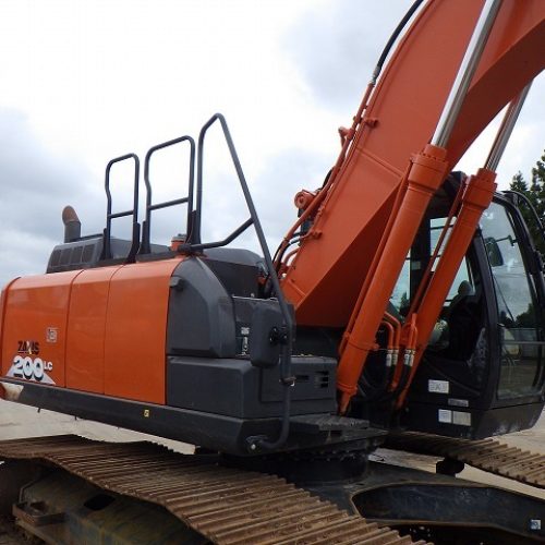 Maquinaria pesada usada excavadora zx200lc-6 sn x10228