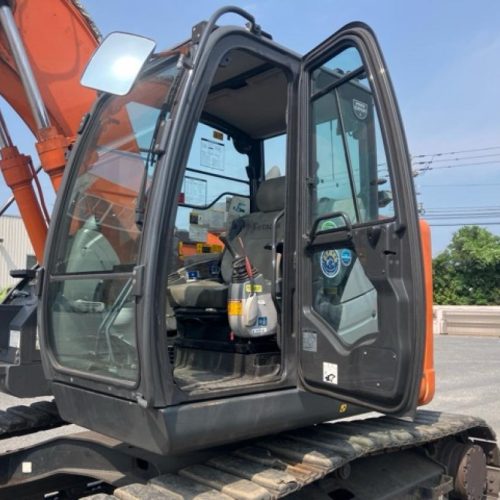 Maquinaria pesada usada Excavadora Hitachi ZX135US-6 SN X09886 (2)