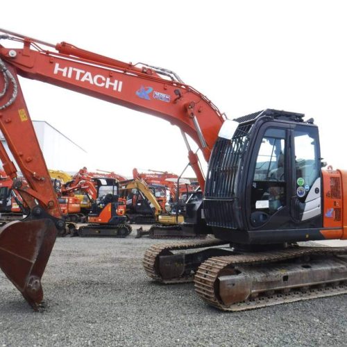 Maquinaria pesada usada Excavadora Hitachi ZX135USK-6 SN X17312 (1)