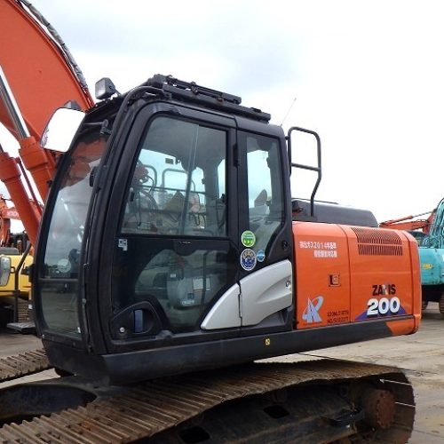 Maquinaria pesada usada Excavadora Hitachi ZX200-6 SN X02227 (73)