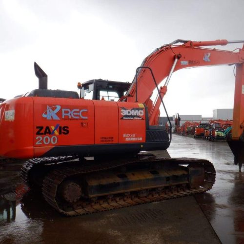 Maquinaria pesada usada Excavadora Hitachi ZX200X-5B SN X05638 (1)