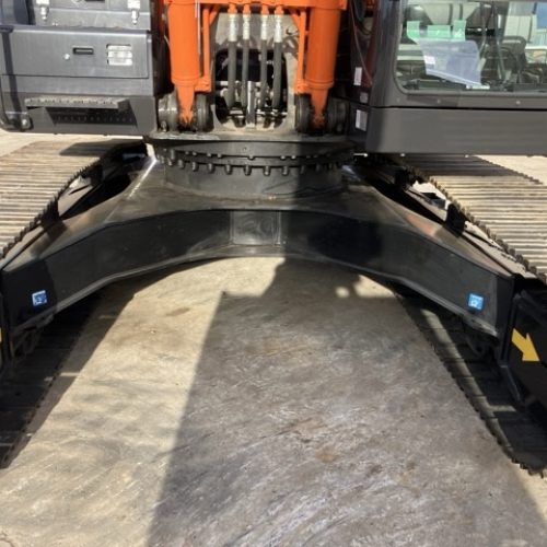 Maquinaria pesada usada Excavadora Hitachi ZX240LC SN X0112 (2)